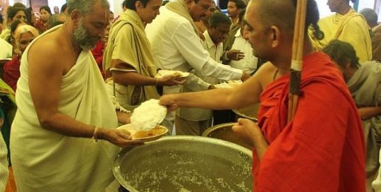 Annadhanam Food Free food distributions Chinna Jeeyar Swamiji