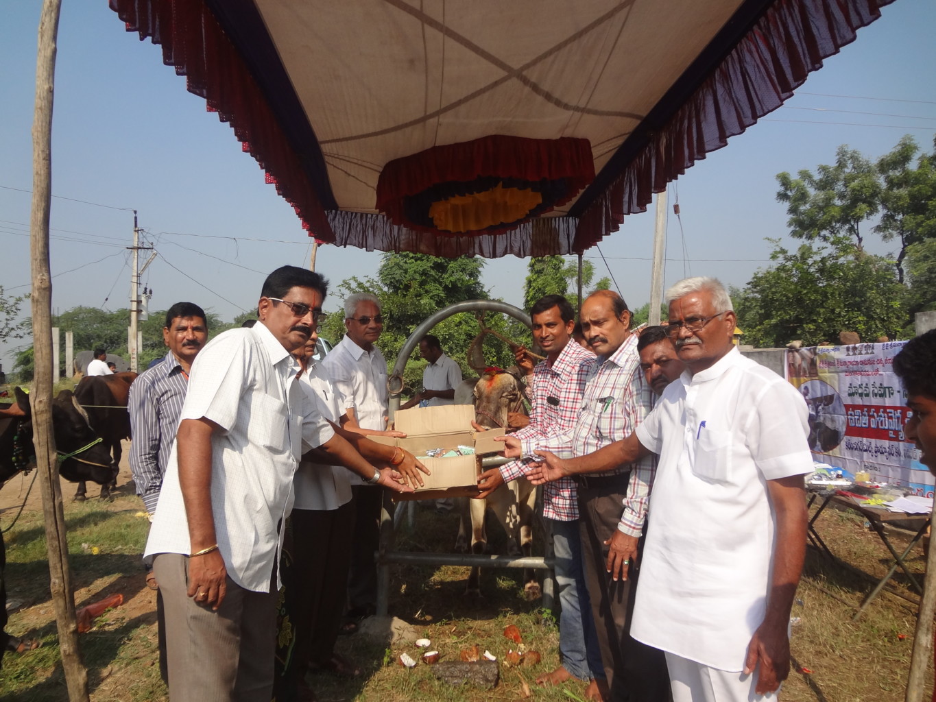 Karimnagar Vikasa Tarangini Conducted Veterinary Camp in Gopalpur