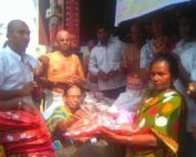 Distribution Of Blankets On The Occasion Of HH chinna jeeyar Thirunakshatram Vikasa Tarangini