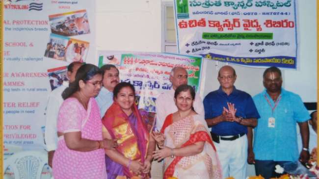 Narsampeta Vikasa Tarangini conducted Cancer Awareness Camp