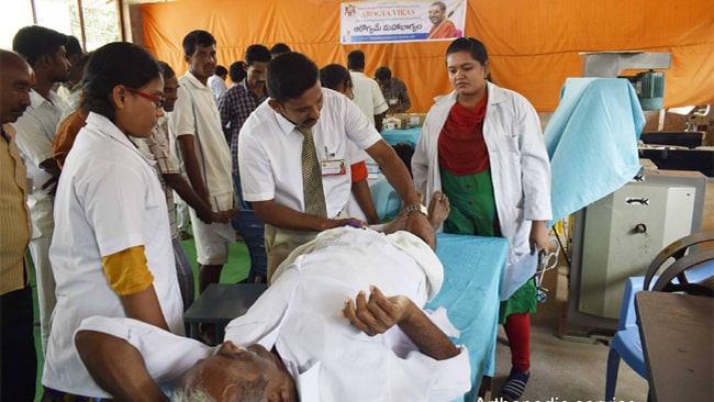 600 prisoners and jail staff benefit from free medical camp in Central Jail, Rajamahendravaram