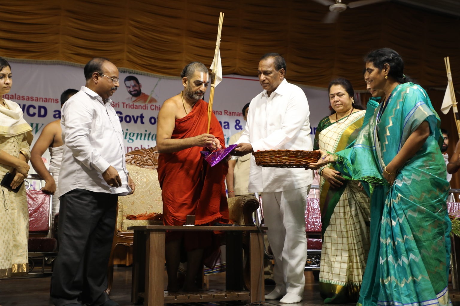 Vikasa Tarangini Mahila Arogya Vikas Telangana State Government Women and Child Welfare Ministry to collaborate