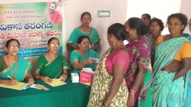Mahila Arogya Vikas Conducted Medical Camp at Gumadam Gramam in Gajapathinagaram