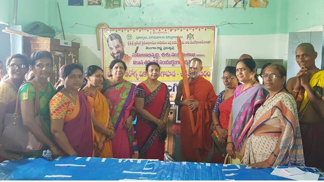 Mahila arogya Vikas conducted a Medical Camp at Peddapuram Warangal