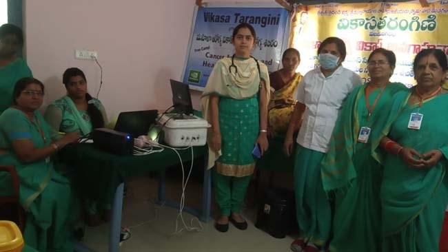 Mahilaarogya Vikas conducted Medical Camp at mangalpalem