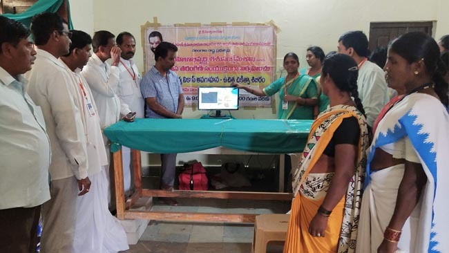 Mahilaarogya Vikas conducted Medical Camp at Damaragidda
