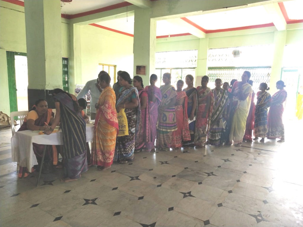 Mahilaarogya Vikas conducted Medical Camp at Vaddepally 1