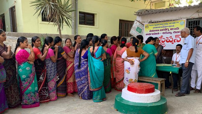 Mahilaarogya Vikas conducted Medical Camp at theegalaguttapally