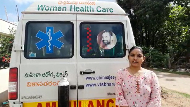 Mahila Arogya Vikas provides Oxygen cylinders to the needy
