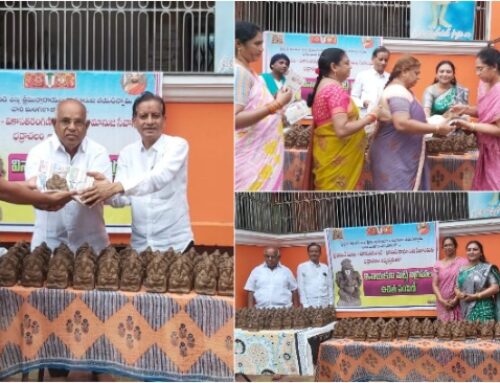Distribution Of Vinayaka Clay Idols On Ganesh Chaturthi at Bhadrachalam
