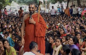 yuva vikas chinnajeeyar with students